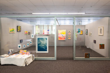 Ausstellungsansicht "Nothing Stays the Same", mit Alejandra Baltazares und Sarah Kirschnick, ArtArtist ,Düsseldorf, 2026